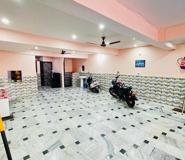 Varanasi Casa | HOTEL SUVIDHA guest house