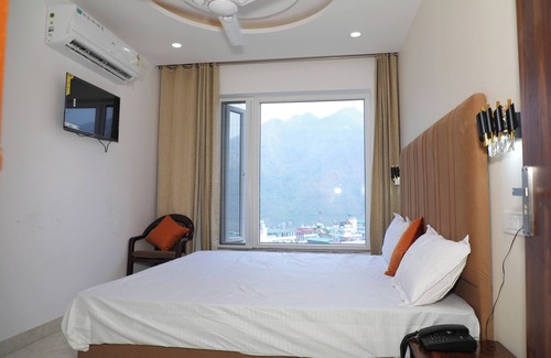 Tapovan Hotel | Hotel Tapo Dhara