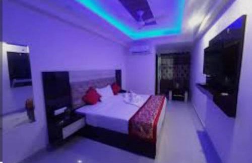 Aerocity Hotel | Hotel Tavish Near IGI Airport