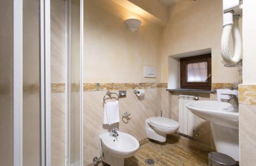 Rione VI Parione Hotel | Hotel Teatro Pace