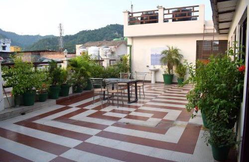 Haridwar Cama Y Desayuno | Hotel Thakur Ji