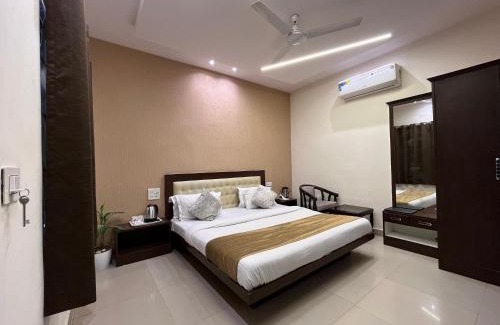 Mohali Hotel | Hotel The Benz