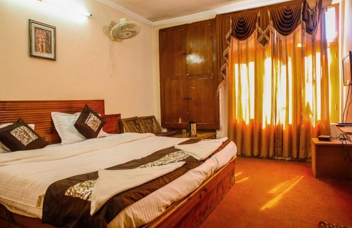 Aleo Hotel | Hotel The Century