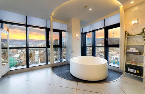 Namyeong-dong Hotel | Hotel The Designers Seoul Station