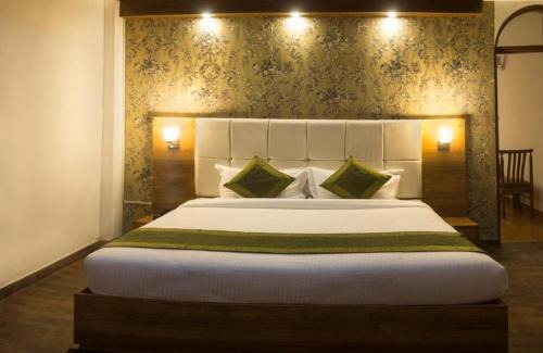 Shimla Hotel | Hotel The Golden Paradise