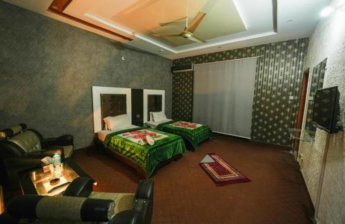 Multan Hotel | Hotel the Lodges inn