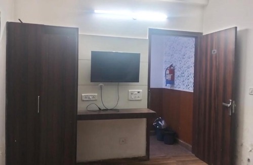 Vasant Kunj Hotel | Mars Inn