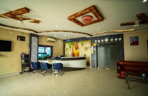 Bodh Gaya Hotel | Hotel The Royal Buddha