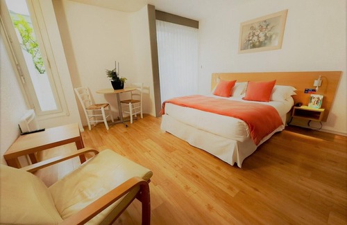 Dax Hotel | hotel thermes les Ecureuils