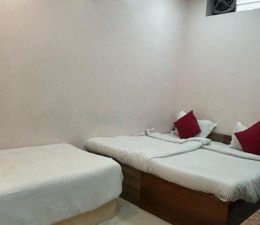Gopalbari Hotel | Hotel Thikana Palace