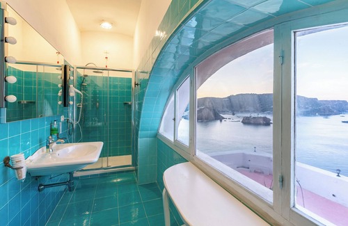 Ponza Hotel | Hotel Torre dei Borboni