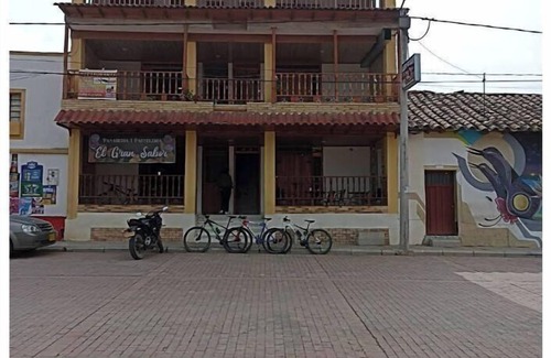 Tota Apartamento | HOTEL TOTA ELISEO 4