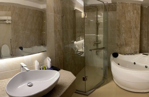 Chittagong Hotel | Hotel Tower Inn