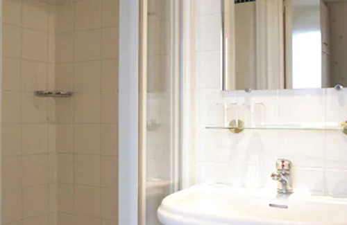 14th Arrondissement Hotel | Hotel Transcontinental