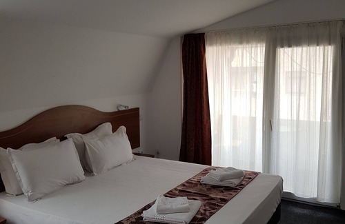 Bucharest Hotel | Hotel Tranzzit
