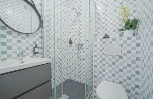 Saint-Ouen Hotel | Hotel Trianon Saint Ouen