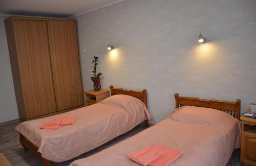 Pechers'kyi District Hotel | Hotel Trias
