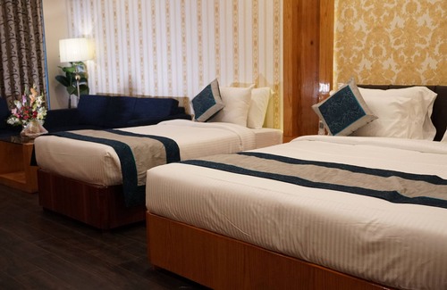 Varanasi Hotel | Hotel Tridev