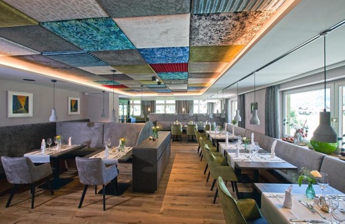Ried im Oberinntal Hotel | Hotel Truyenhof