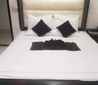 Lahore Hotel | Hotel Tulip Inn