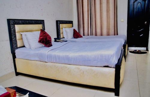 Lahore Hotel | Hotel Tulip Inn