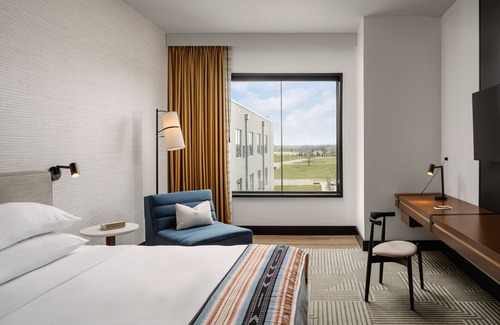 Tupelo Hotel | Hotel Tupelo, a Wyndham Hotel