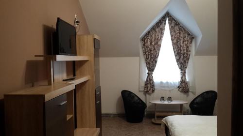 Dnipro Hotel | Hotel