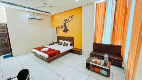 Kumarhatti Hotel | Hotel Ujjain View !! Top Rated & Most Awarded Property in Ujjain