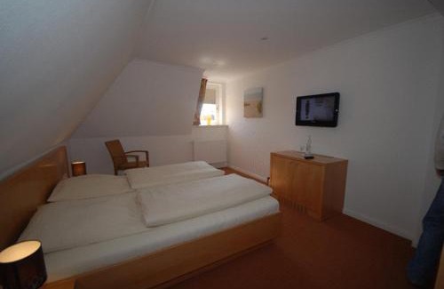 Wenningstedt-Braderup Hotel | Hotel und Restaurant Petit Robby