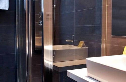 Centro de Santiago de Compostela Hotel | Hotel Universal