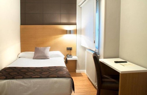 Centro de Santiago de Compostela Hotel | Hotel Universal