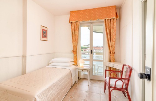 Pinarella Hotel | Hotel Universal