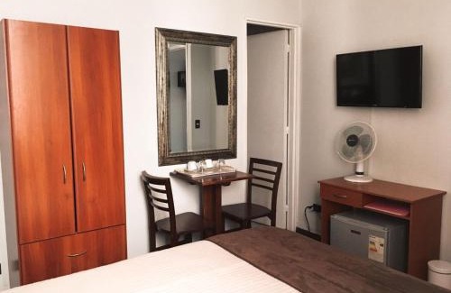 Downtown Santiago Hotel | Hotel Universitario