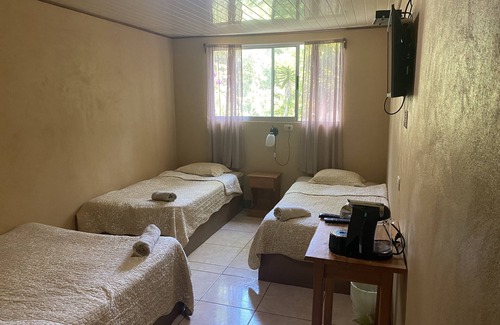 Rivas Hotel | Hotel Uran