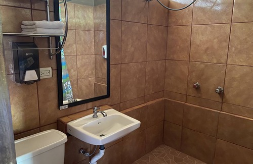 Rivas Hotel | Hotel Uran