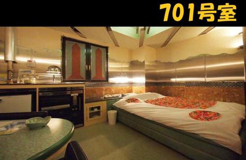 Kita Ward Hotel | HOTEL Us Racecourse Adult only