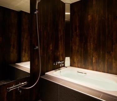 Kita Ward Hotel | HOTEL Us Racecourse Adult only