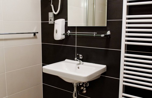 Vir Hotel | Hotel Vír
