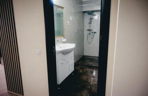 Targoviste Hotel | Hotel Valahia