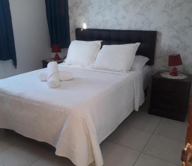 Playas Casa | Hotel Valeritos