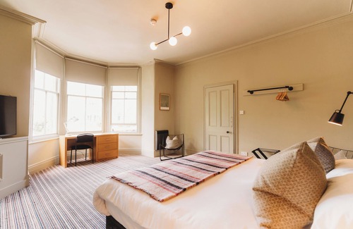 Truro Hotel | Hotel VARA
