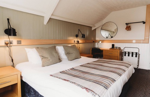 Truro Hotel | Hotel VARA
