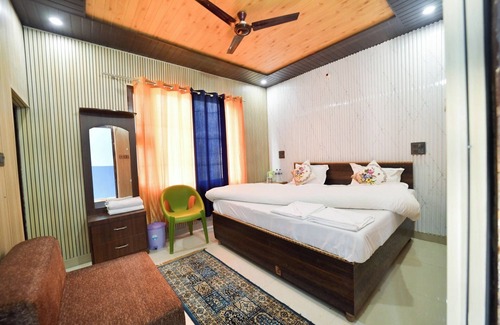 Narainkoti Hotel | Hotel vasuki
