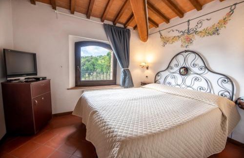 Montalcino Hotel | Hotel Vecchia Oliviera