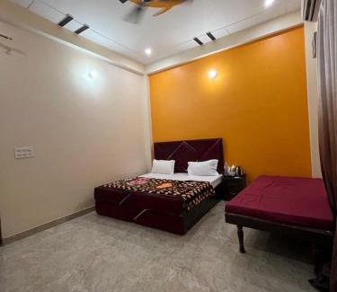 Ayodhya Hotel | Hotel Vedas Villa Near Shri Ram Temple