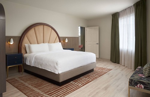 The Galleria Hotel | Hotel Vesper, Houston, a Tribute Portfolio Hotel
