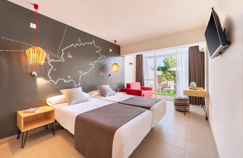 Sant Josep de sa Talaia Hotel | Hotel Vibra Cala Tarida