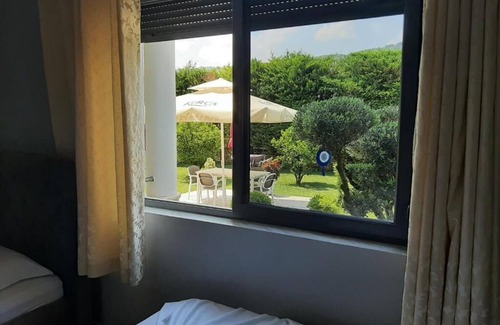Berat Hotel | Hotel Vila Arbri