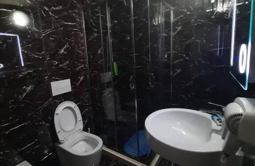 Berat Hotel | Hotel Vila Arbri