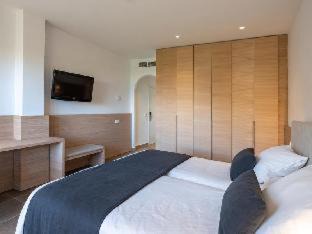 Colonia Sant Jordi Hotel | Hotel Villa Chiquita - Adults Only - Over 12